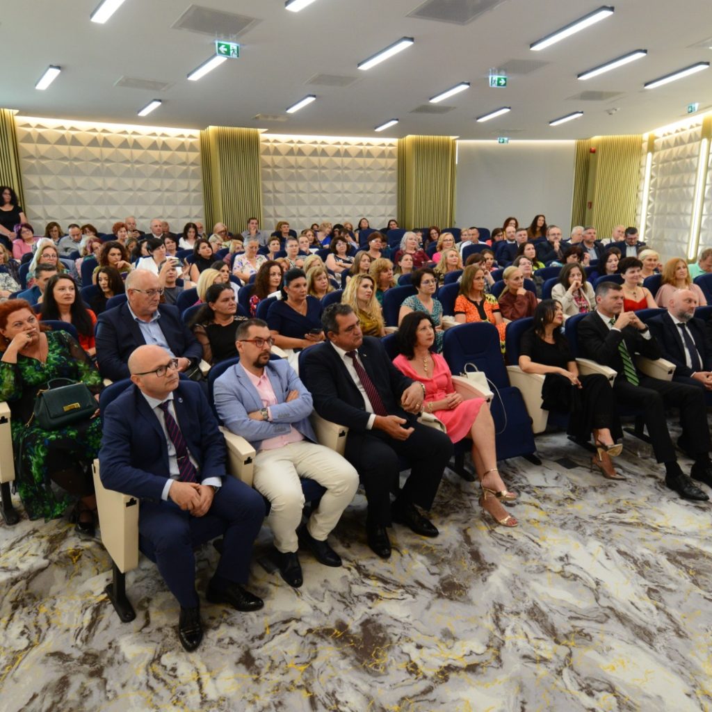 Ziua Nationala a Contabilului sarbatorita la Cluj: 104 ani de excelenta profesionala, implicare si adaptare constanta